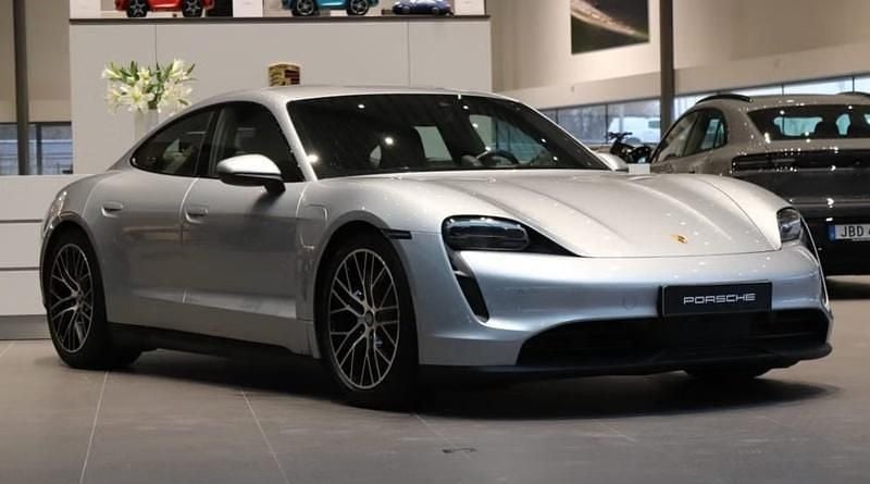 Dolomitsilber Gebraucht 2021 Porsche Taycan Kombi | 49.800 € (Etwas zu teuer) - Bild 1/4