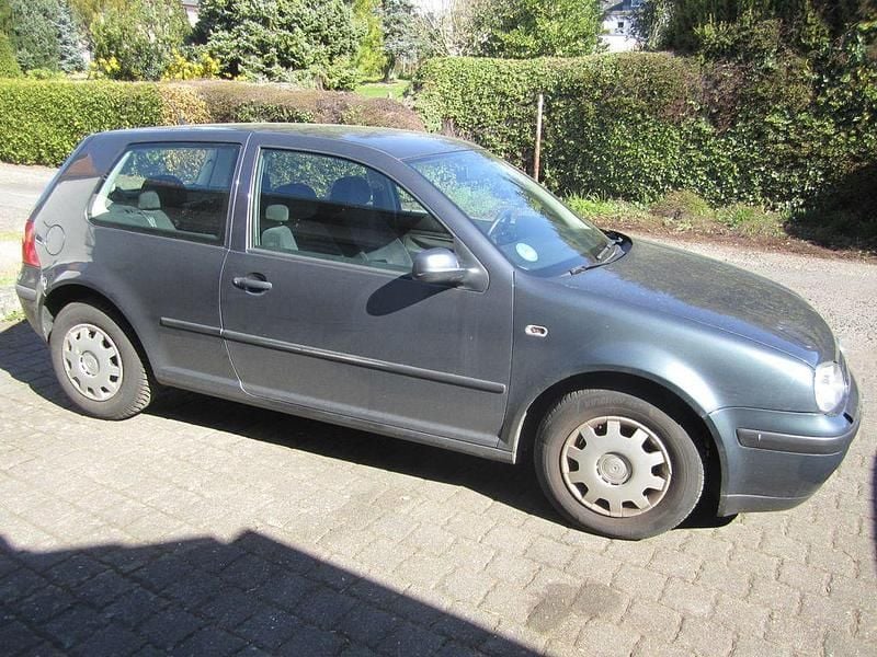 Gebraucht VW Golf III Trendline 101 PS (74 kW) 1999 Grau Limousine