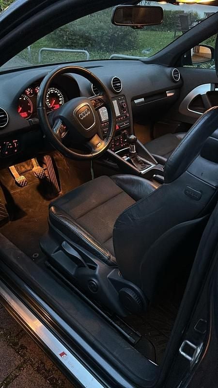 Gebraucht Audi A3 S-Line 140 PS (102 kW) 2007 Grau Kleinwagen