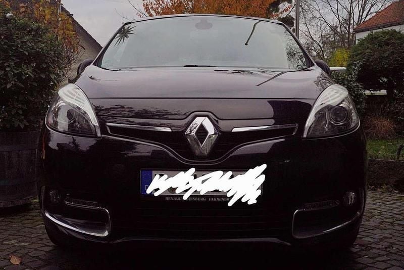 Schwarz Gebraucht 2012 Renault Scénic Bose Edition Van / Kleinbus | 4.100 € (Guter Preis) - Bild 1/4