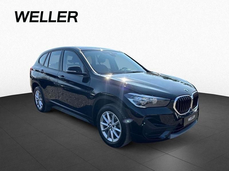 Gebraucht BMW X1 Advantage 192 PS (141 kW) 2022 Schwarz (schwarz) SUV