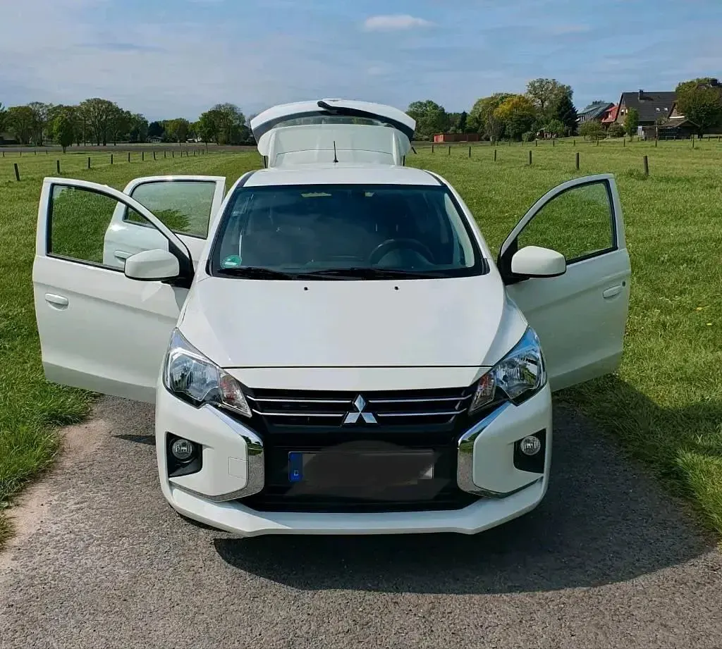 Gebraucht Mitsubishi Space Star Select 71 PS (52 kW) 2024 Weiß Kleinwagen