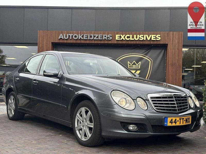 Gebraucht Mercedes E280 Classic 190 PS (139 kW) 2007 Flintgray  metallic paint (36 Limousine