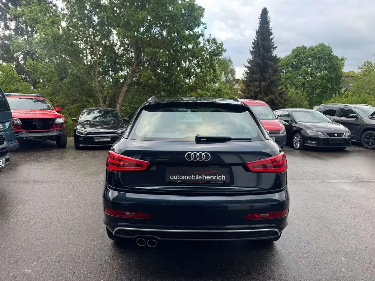 Gebraucht Audi Q3 S-Line 140 PS (102 kW) 2013 Kobaltblau SUV
