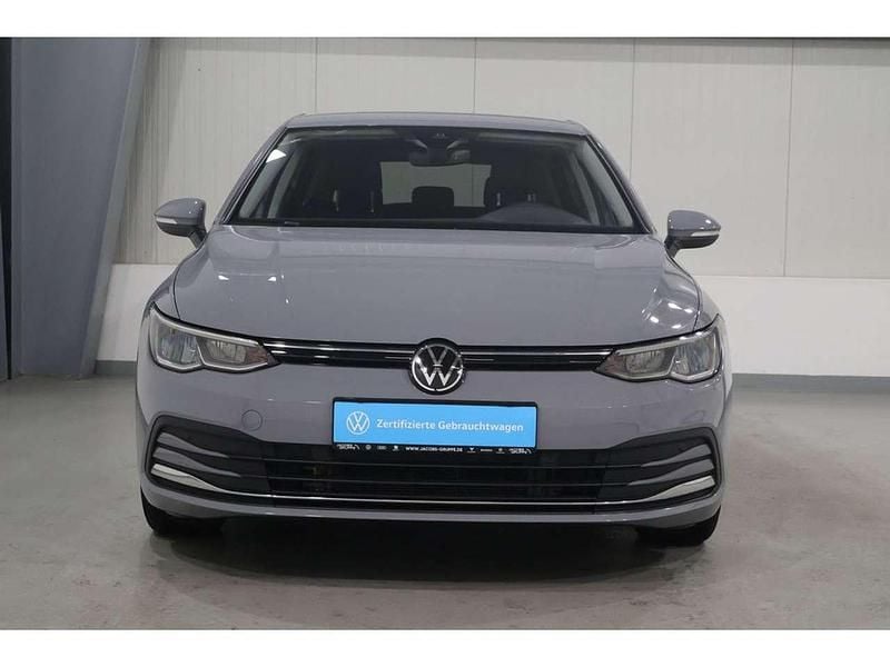 Gebraucht VW Golf VIII Move 116 PS (85 kW) 2024 Grau Limousine