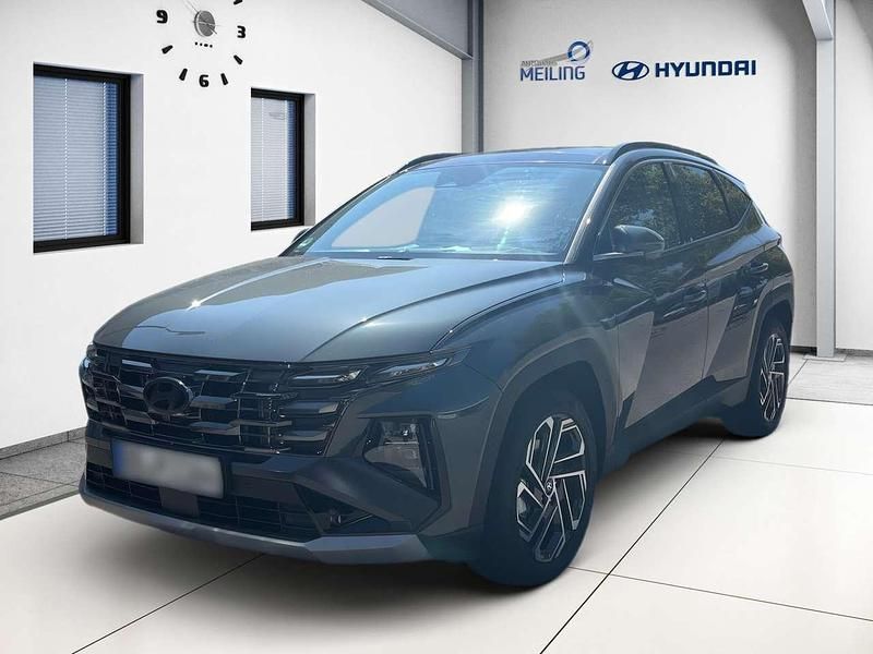 Cypress green Neu 2025 Hyundai Tucson Prime SUV | 37.900 € (Fairer Preis) - Bild 1/4
