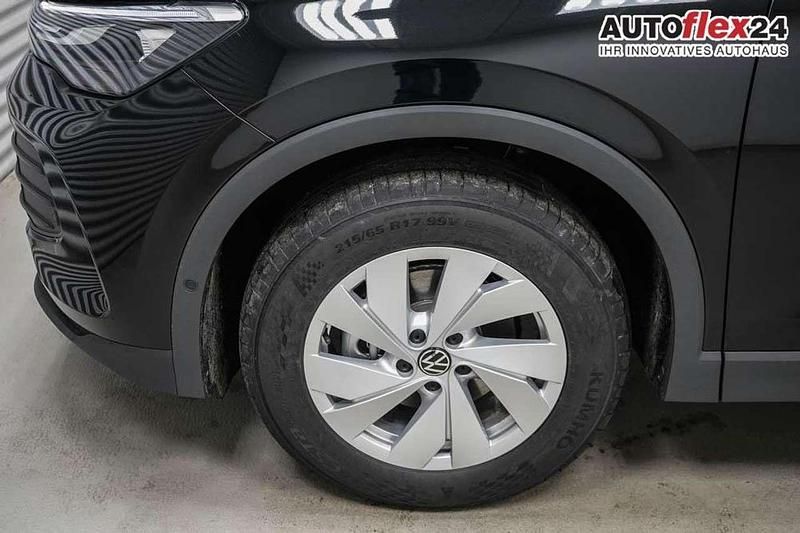 Neu VW Tiguan Basis 131 PS (96 kW) 2026 Grenadillschwarz meta... SUV