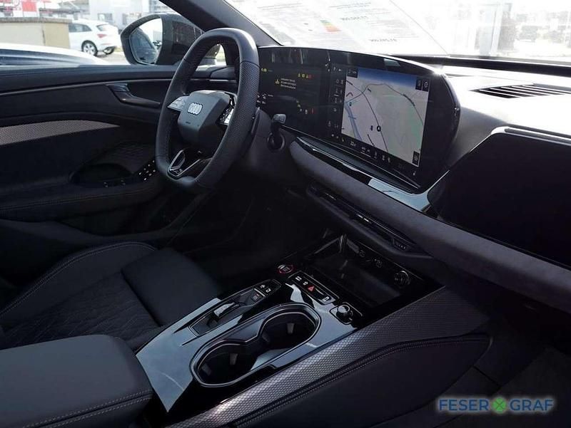 Gebraucht Audi A6 Ambiente 367 PS (269 kW) 2026 Mitternachtsgrün metallic Kombi