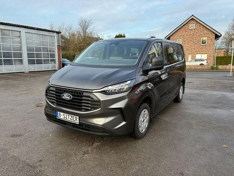 Gebraucht Ford Transit Custom 136 PS (100 kW) 2025 Grau Kombi