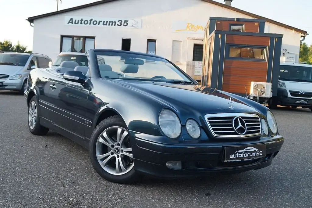 Gebraucht Mercedes CLK320 Avantgarde 218 PS (160 kW) 2000 Schwarz Cabrio