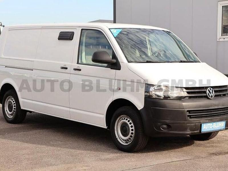 Gebraucht VW T5 102 PS (75 kW) 2013 Candyweiß Van