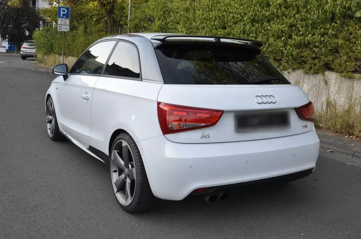 Gebraucht Audi A1 S-Line 185 PS (136 kW) 2012 Weiß Kleinwagen