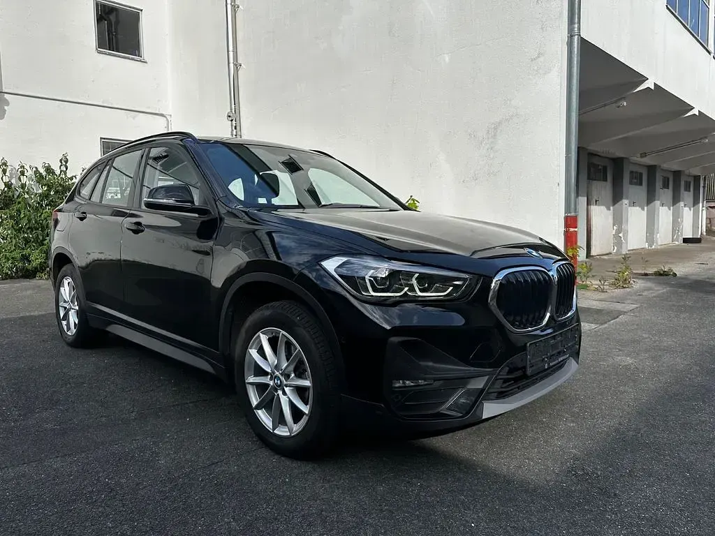 Gebraucht BMW X1 Performance 150 PS (110 kW) 2022 Schwarz SUV