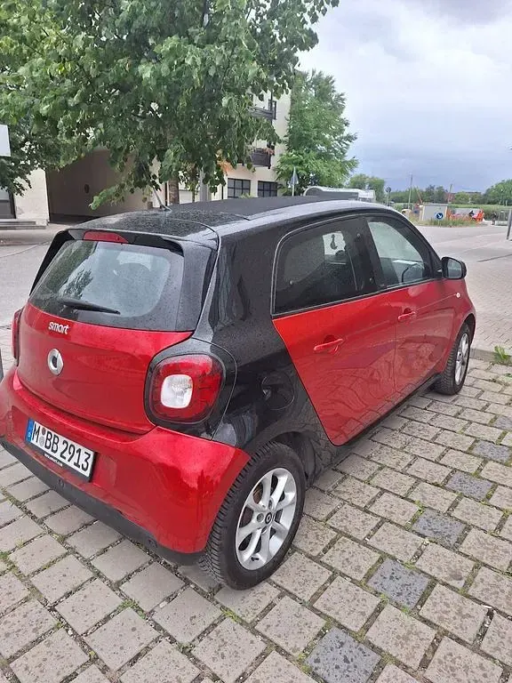 Gebraucht Smart ForFour Passion 90 PS (66 kW) 2019 Rot Kleinwagen