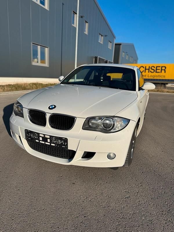 Gebraucht BMW 118 Coupé M Sport 143 PS (105 kW) 2007 Weiß Coupé