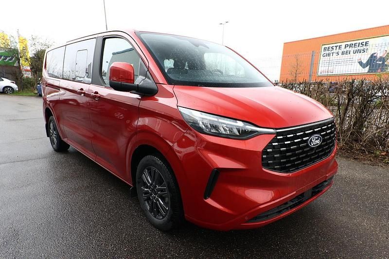 Neu Ford Tourneo Custom 170 PS (125 kW) 2025 Rot metallic Van