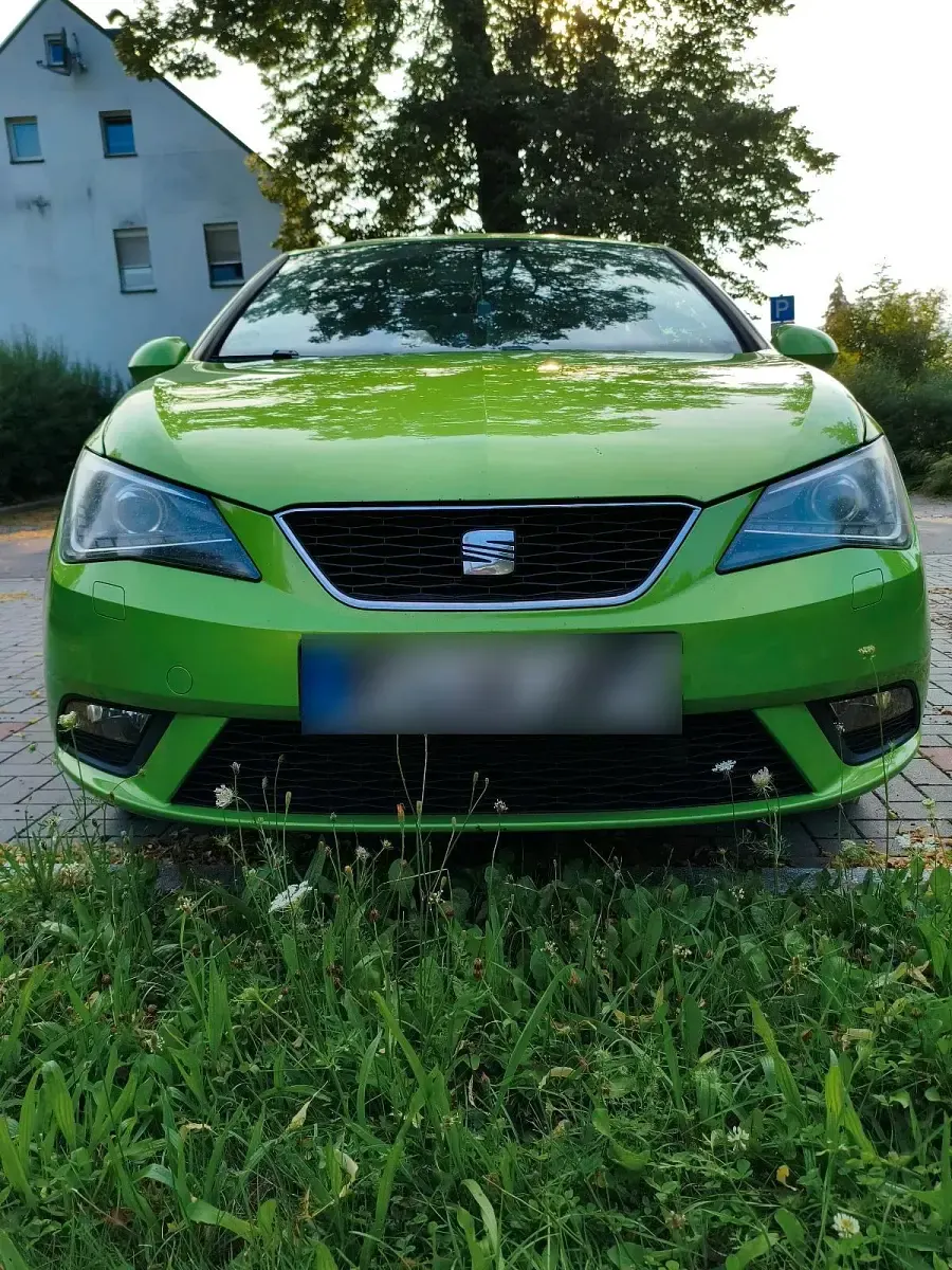 Gebraucht Seat Ibiza 86 PS (63 kW) 2012 Grün Limousine
