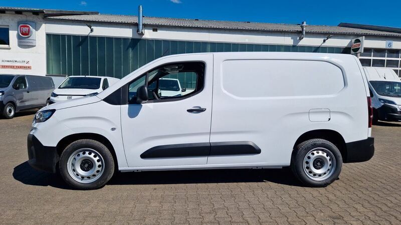 Weiß Neu 2025 Fiat Doblò Van / Kleinbus | 21.997 € (Superpreis) - Bild 1/4
