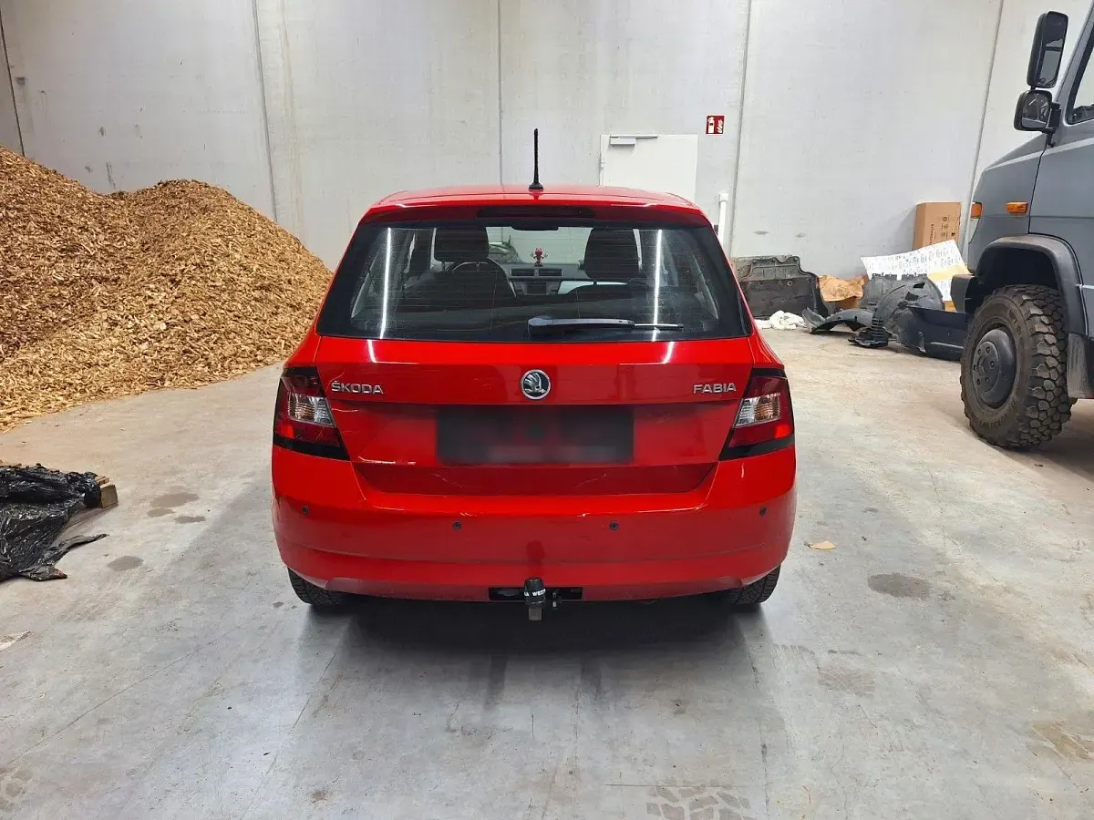 Używany Skoda Fabia Active 75 KM (55 kW) 2016 Zielony Hatchback