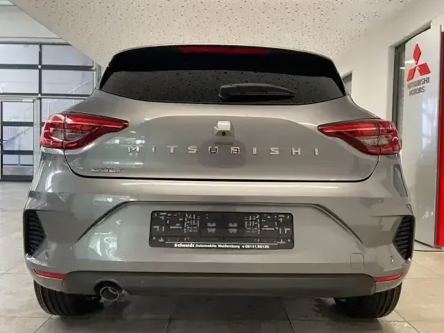 Gebraucht Mitsubishi Colt Plus 67 PS (49 kW) 2025 Achatgrau Kleinwagen