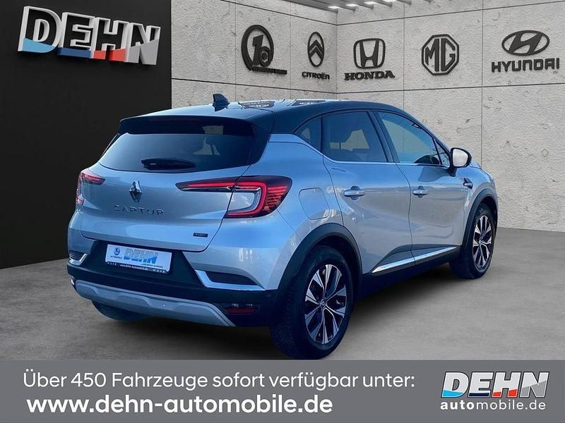 Gebraucht Renault Captur Techno 143 PS (105 kW) 2024 Grey kqa + black gne (metallic) SUV