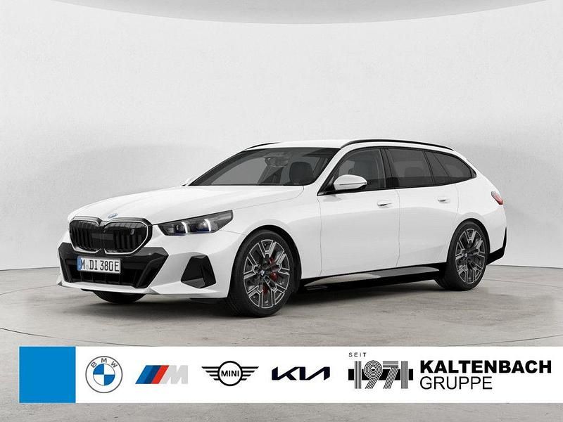 Weiß Neu 2025 BMW i5 M Sport Kombi | 68.990 € (Guter Preis) - Bild 1/3