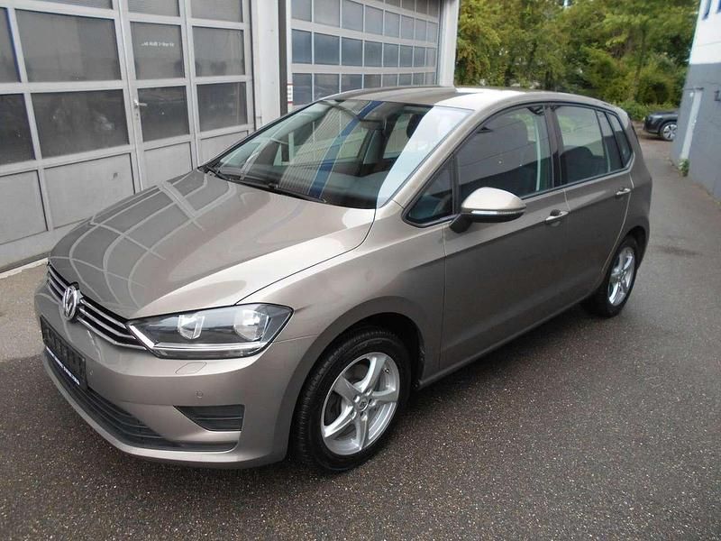 Gebraucht VW Golf VII 150 PS (110 kW) 2014 Pyramid gold metallic Limousine