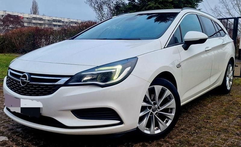 Weiß Gebraucht 2018 Opel Astra S Kombi | 4.999 € (Superpreis) - Bild 1/4