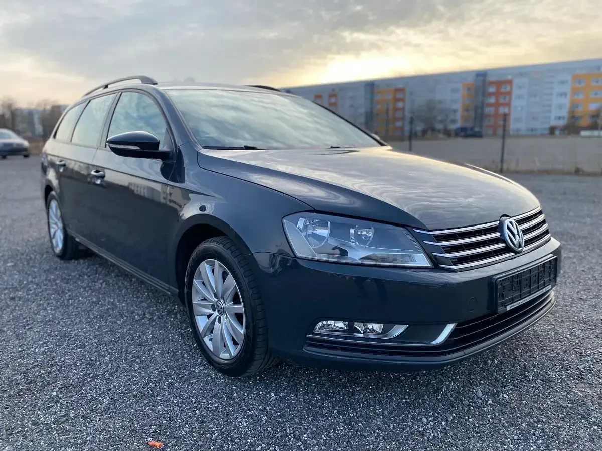 Gebraucht VW Passat 2014 Grau Kombi