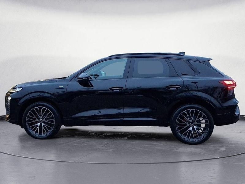 Neu Audi Q3 Sport 150 PS (110 kW) 2025 Schwarz SUV