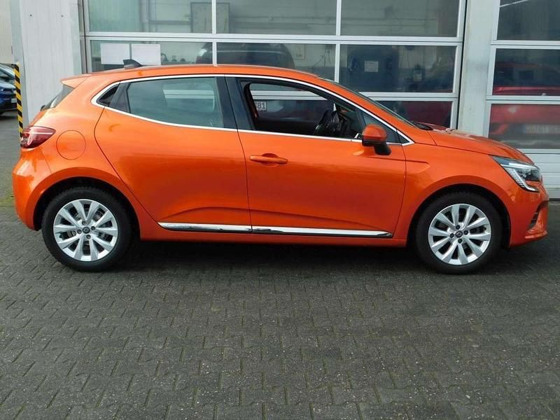 Gebraucht Renault Clio V Intens 131 PS (96 kW) 2020 Orange Limousine