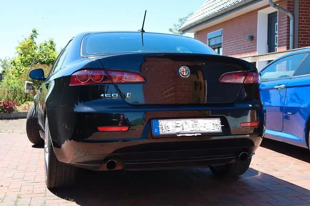 Gebraucht Alfa Romeo 159 Ti 200 PS (147 kW) 2011 Schwarz Limousine