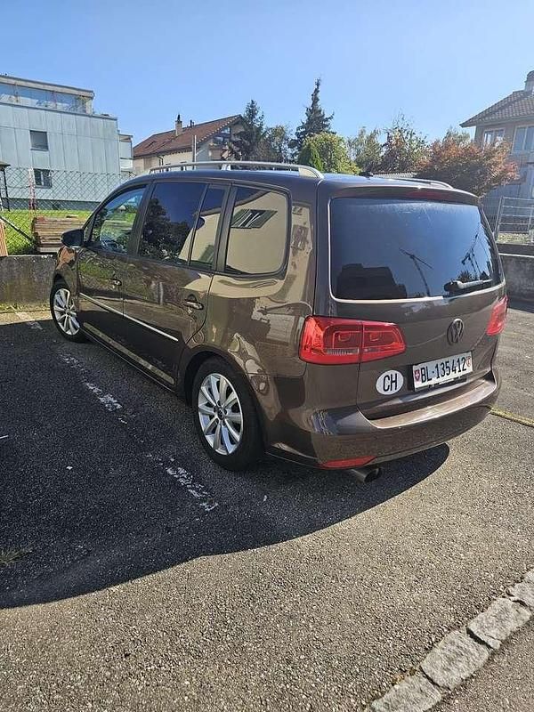 Gebraucht VW Touran 140 PS (102 kW) 2012 Van / Kleinbus