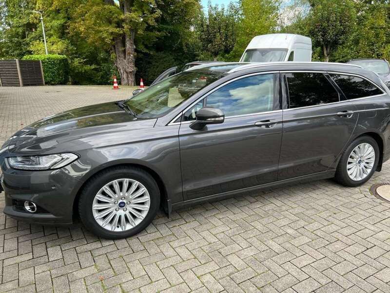 Grau Gebraucht 2016 Ford Mondeo Titanium Kombi | 15.999 € (Guter Preis) - Bild 1/4