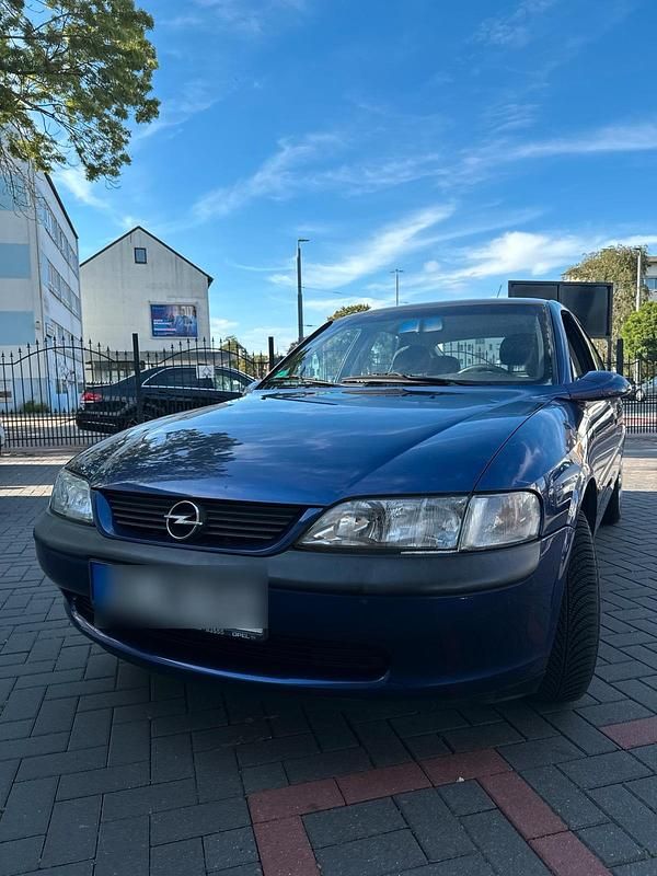 Gebraucht 1996 Opel Vectra Limousine | 1.800 € (Fairer Preis) - Bild 1/4