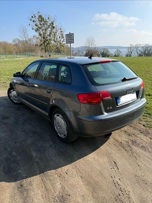 Gebraucht Audi A3 Attraction 160 PS (117 kW) 2007 Grau Kleinwagen