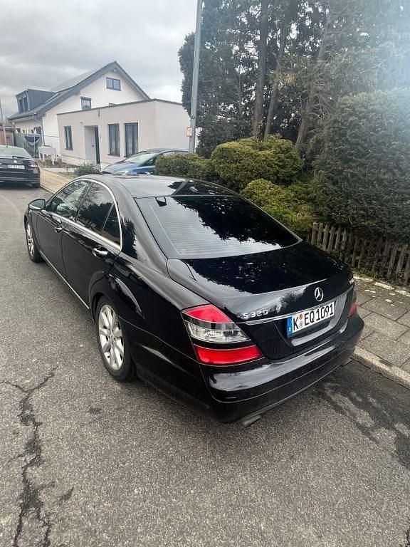 Gebraucht Mercedes S320 235 PS (172 kW) 2008 Schwarz Limousine