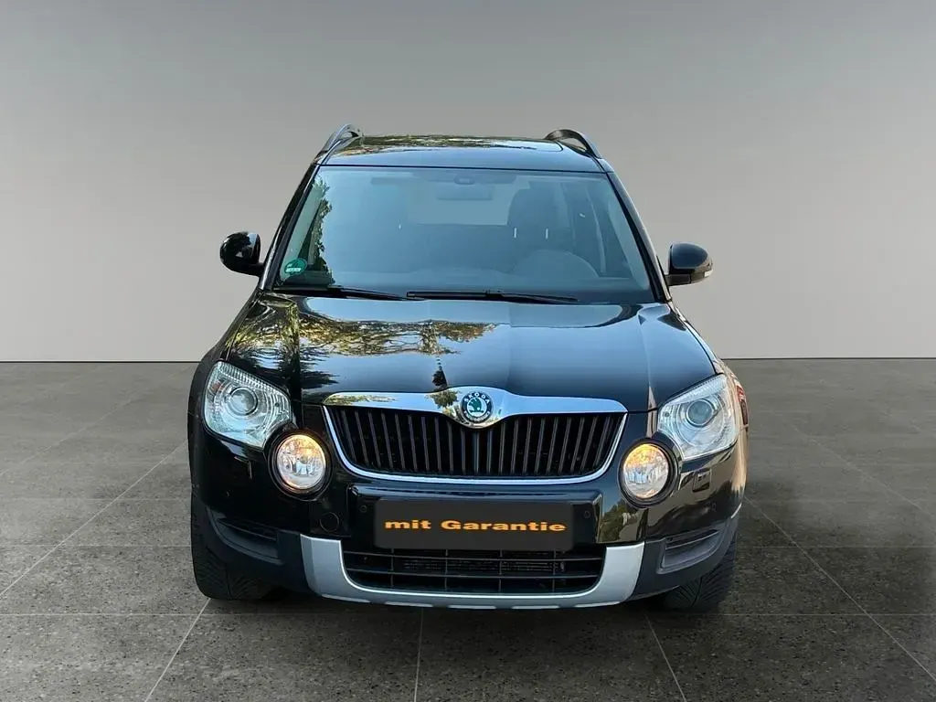 Gebraucht Skoda Yeti Plus Edition 105 PS (77 kW) 2011 Schwarz SUV