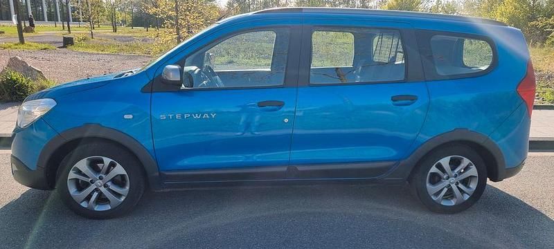Gebraucht Dacia Lodgy Stepway 116 PS (85 kW) 2016 Blau Van / Kleinbus