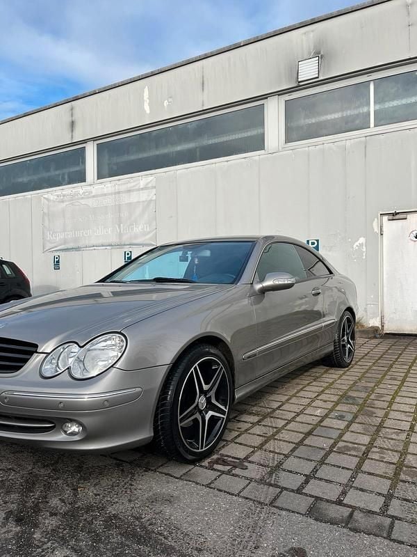 Gebraucht Mercedes CLK200 163 PS (119 kW) 2003 Beige Coupé