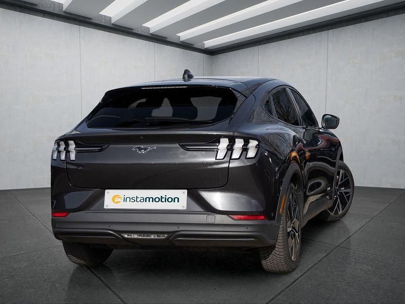 Gebraucht Ford Mustang Mach-E 197 kW (269 PS) 2022 Grau SUV