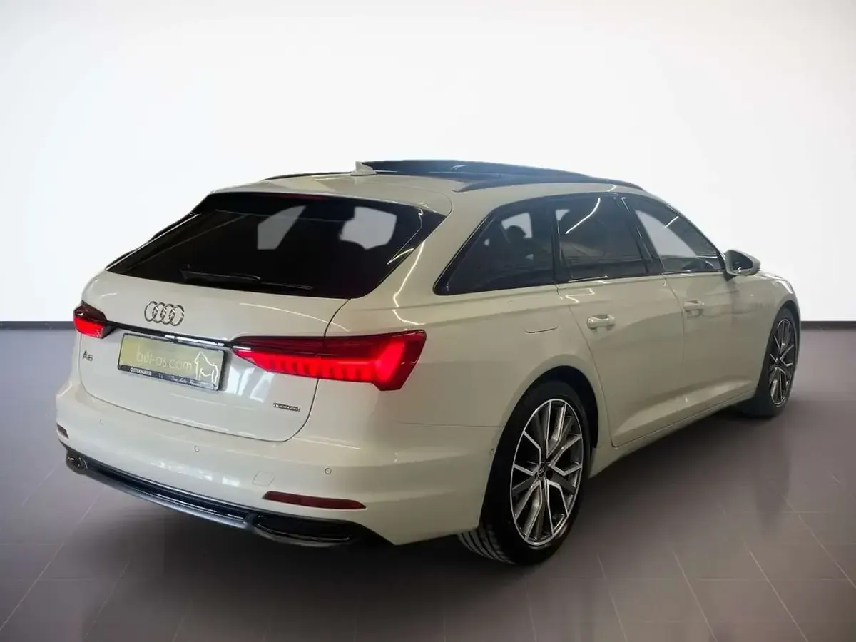 Usata Audi A6 Design 245 CV (180 kW) 2021 Bianco Station wagon