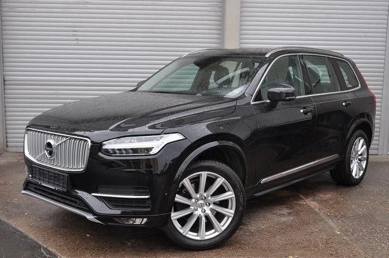 Schwarz Gebraucht 2018 Volvo XC90 Inscription SUV | 29.990 € (Guter Preis) - Bild 1/4