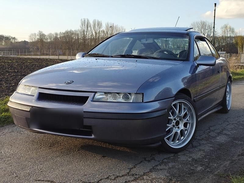 Gebraucht Opel Calibra 115 PS (84 kW) 1994 Violet Coupé