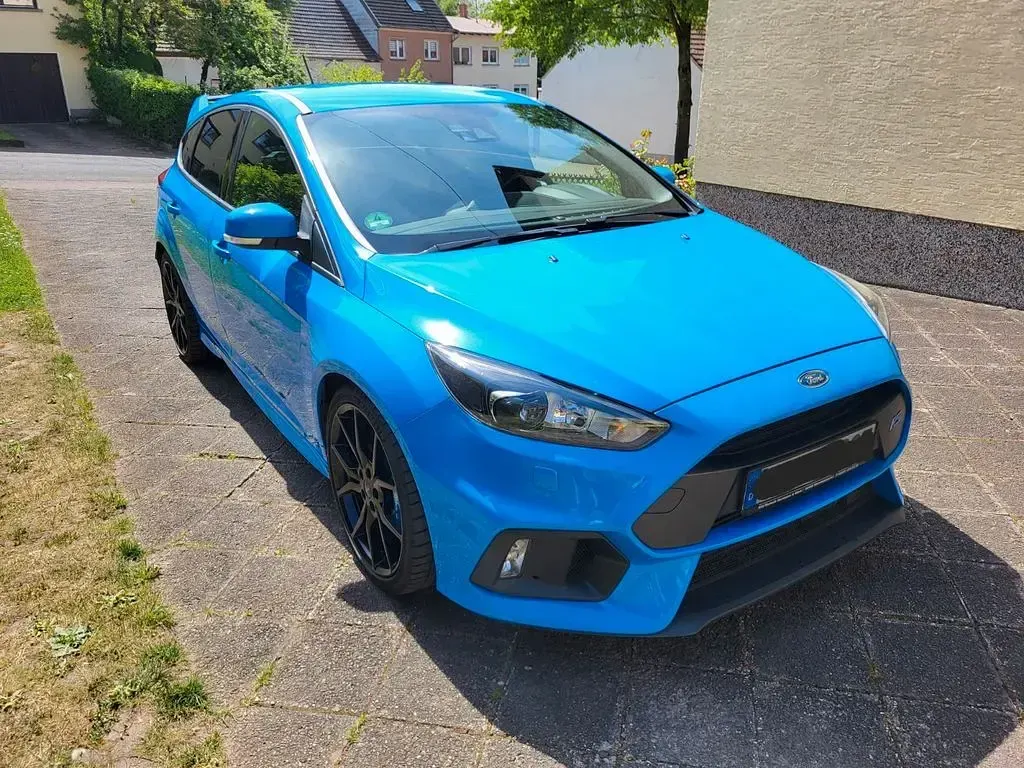 Usata Ford Focus RS 350 CV (257 kW) 2017 Blu Berlina
