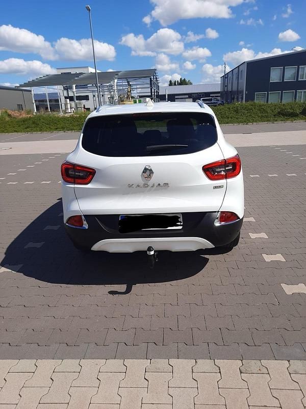 Gebraucht Renault Kadjar 110 PS (80 kW) 2015 Weiß SUV
