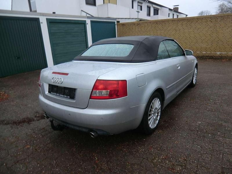 Gebraucht Audi A4 Cabriolet 220 PS (161 kW) 2002 Lichtsilber metallic Cabrio