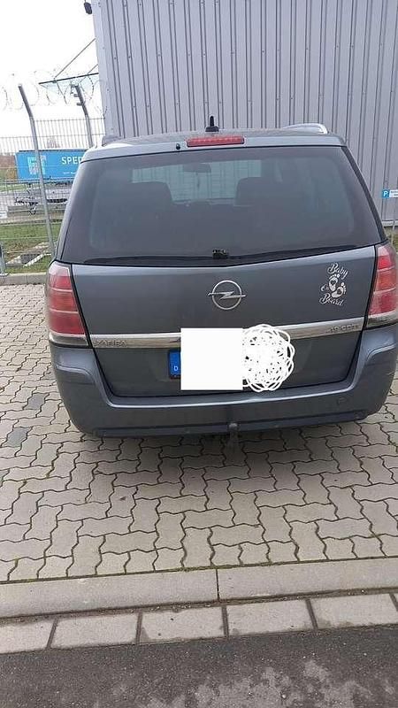 Gebraucht Opel Zafira Edition 150 PS (110 kW) 2007 Van / Kleinbus