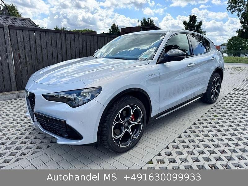 Gebraucht Alfa Romeo Stelvio Veloce 280 PS (205 kW) 2024 Silber SUV