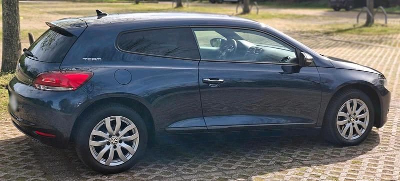 Usata VW Scirocco 160 CV (117 kW) 2011 Blu Coupé
